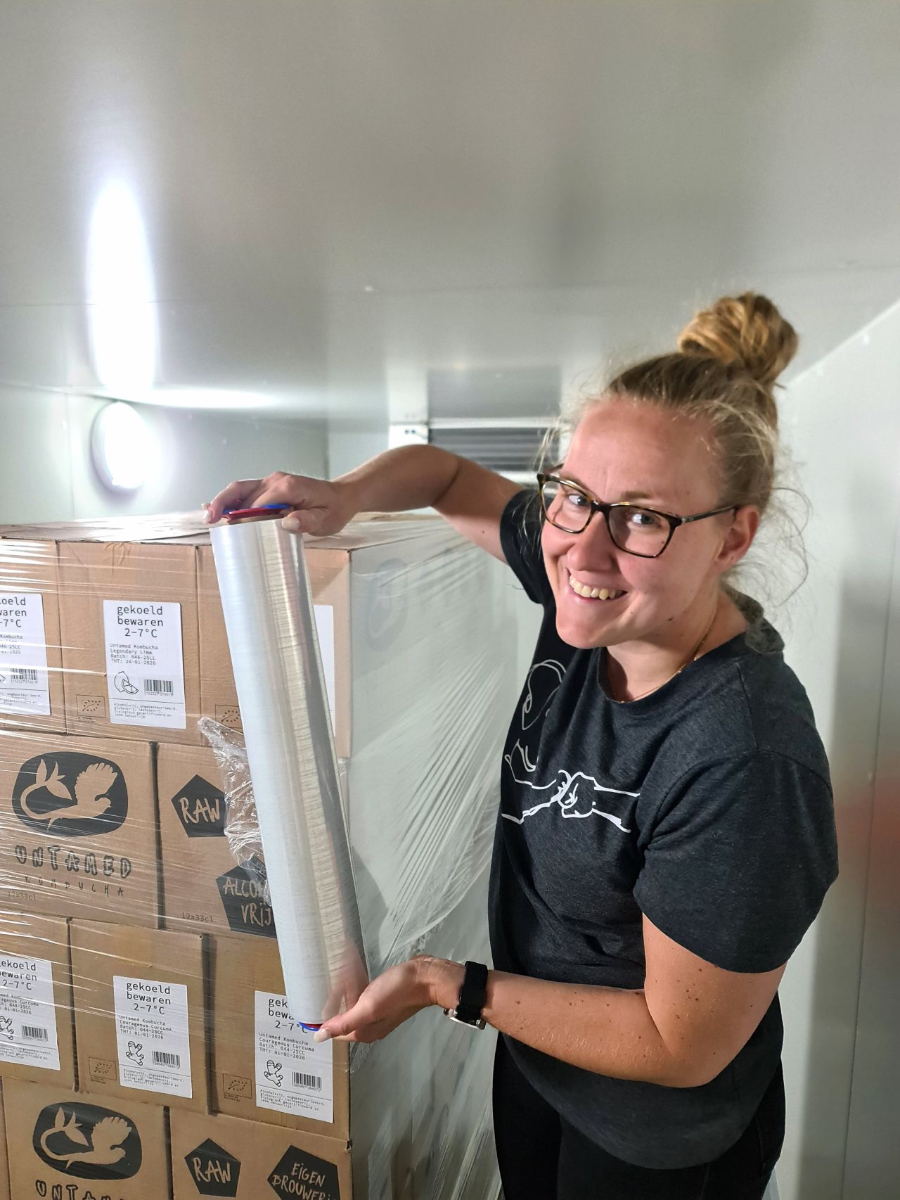 Eline van der Ligt - productiemedewerker van Untamed Kombucha 